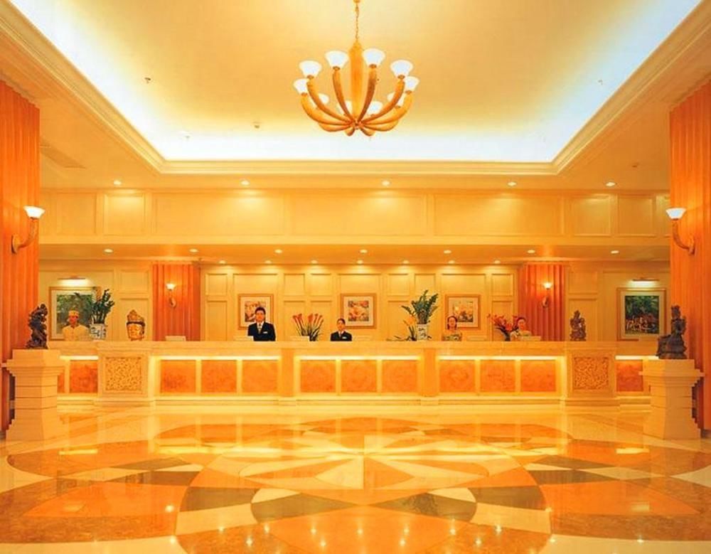 Clifford Golden Lake Hotel Foshan Exterior foto
